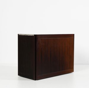 MANGIAROTTI ANGELO (1921 - 2012) : Mobile bar 4D  per Molteni  - Asta Asta 417 | DESIGN E ARTI DECORATIVE DEL NOVECENTO Online - Associazione Nazionale - Case d'Asta italiane