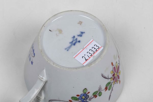 Tazza con piattino<BR>Meissen, 1816-1824  - Asta Ceramiche - Associazione Nazionale - Case d'Asta italiane