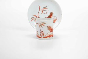 Una tazza e un piattino<BR>Doccia, Manifattura Ginori, inizi del XIX secolo  - Asta Ceramiche - Associazione Nazionale - Case d'Asta italiane