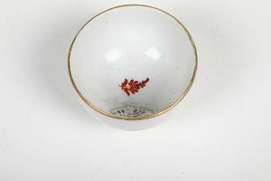 Quattro piattini e due tazze<BR>Nove, XVIII secolo<BR>  - Asta Ceramiche - Associazione Nazionale - Case d'Asta italiane
