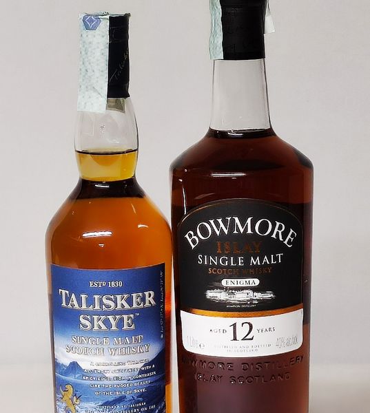 Bowmore Enigma 12 years, Talisker Skye, Scotch Whisky Single Malt Islay  - Asta Sunset Spirits - Associazione Nazionale - Case d'Asta italiane