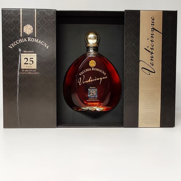 Vecchia Romagna Decanter 25 Anni, Brandy  - Asta Sunset Spirits - Associazione Nazionale - Case d'Asta italiane