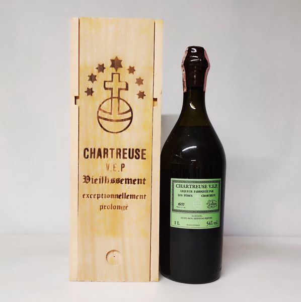 Chartreuse Vep 2002, Liquore  - Asta Sunset Spirits - Associazione Nazionale - Case d'Asta italiane