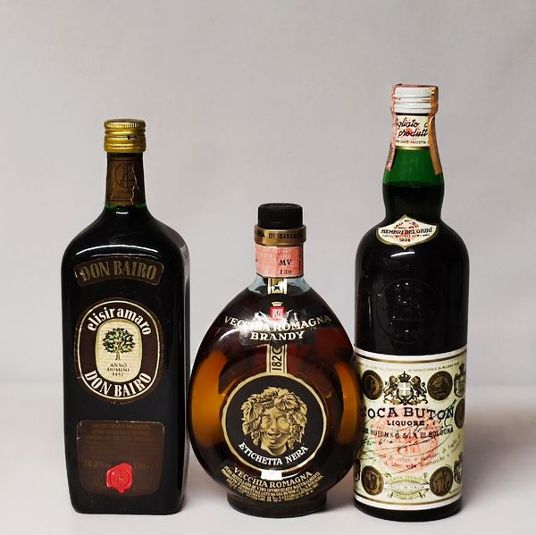 Collezione Buton, Cassetta Dom Bairo, Vecchia Romagna, Coca Buton  - Asta Sunset Spirits - Associazione Nazionale - Case d'Asta italiane