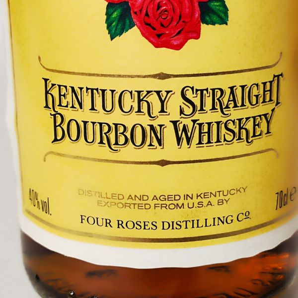 Four Roses 6 Years, Kentucky Straight Bournon  - Asta Sunset Spirits - Associazione Nazionale - Case d'Asta italiane