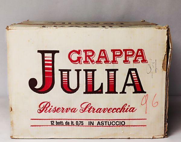 Julia Riserva Stravecchia, Grappa  - Asta Sunset Spirits - Associazione Nazionale - Case d'Asta italiane