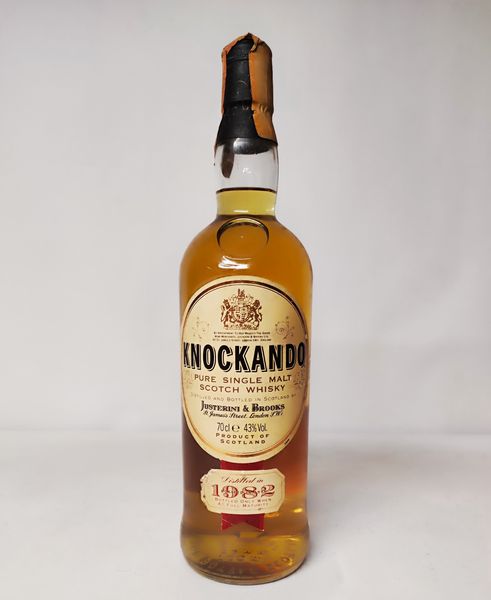 Knockando 1982, Scotch Whisky Single Malt  - Asta Sunset Spirits - Associazione Nazionale - Case d'Asta italiane