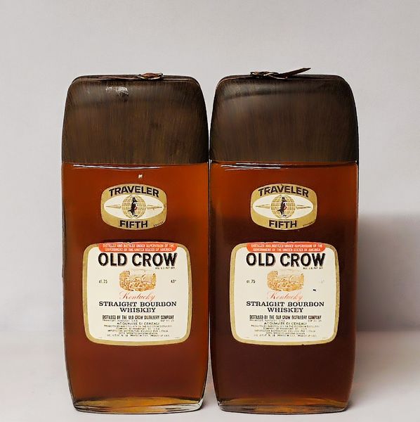 Old Crow, Bourbon Whiskey  - Asta Sunset Spirits - Associazione Nazionale - Case d'Asta italiane