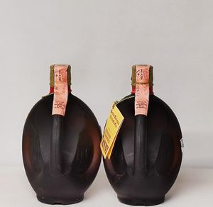 Vecchia Romagna Etichetta Nera 7 anni, Brandy  - Asta Sunset Spirits - Associazione Nazionale - Case d'Asta italiane