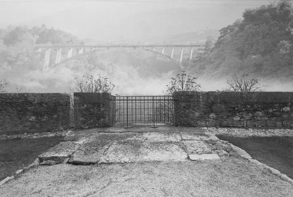 Enzo Obiso : Ponte sospeso  - Asta Fotografia - Associazione Nazionale - Case d'Asta italiane