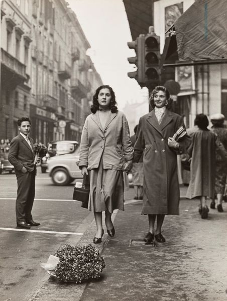 G. Caramelli : Senza titolo (Donne)  - Asta Fotografia - Associazione Nazionale - Case d'Asta italiane