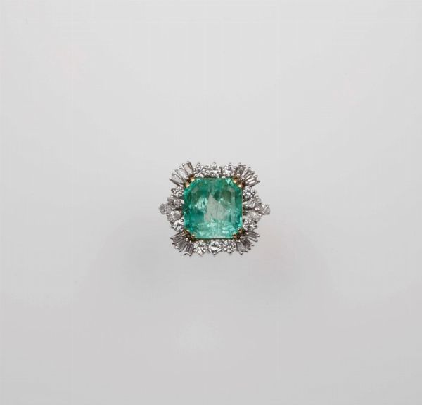 Anello con smeraldo Colombia e diamanti  - Asta Fine Jewels - Associazione Nazionale - Case d'Asta italiane