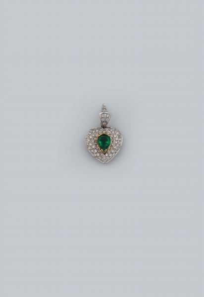 Pendente Cuore con smeraldo e diamanti  - Asta Fine Jewels - Associazione Nazionale - Case d'Asta italiane