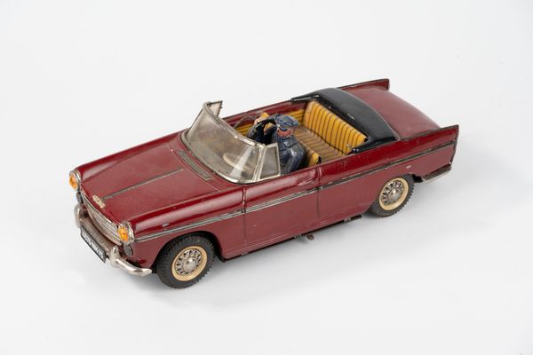 Joustra : Auto modello Peugeot 404 cabriolet  - Asta Giocattoli d'Epoca - Associazione Nazionale - Case d'Asta italiane