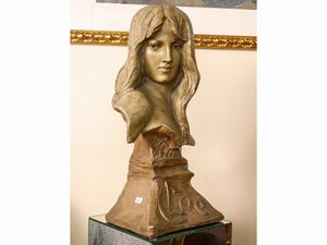 Busto di fanciulla in terracotta patinata  - Asta Deballage. Occasioni all'asta - Associazione Nazionale - Case d'Asta italiane