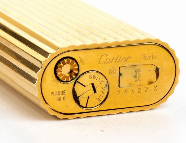 Le Must de CARTIER: accendino - anni '80  - Asta Gioielli, orologi, argenti e penne - Associazione Nazionale - Case d'Asta italiane