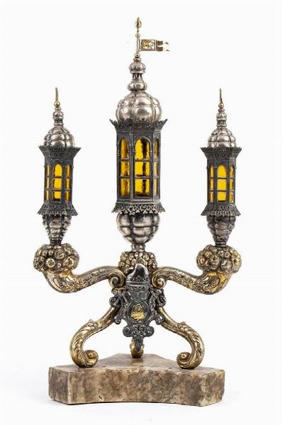 Particolare candelabro italiano in argento - 1820 circa, Venezia (?)  - Asta Gioielli, orologi, argenti e penne - Associazione Nazionale - Case d'Asta italiane