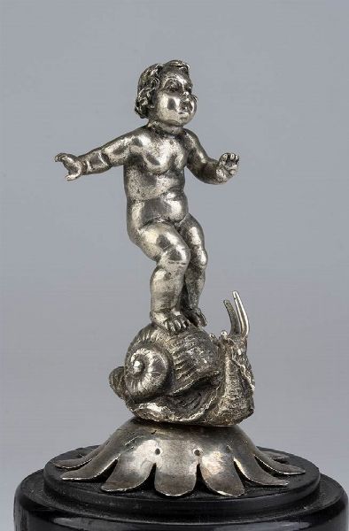 Putto in argento - XIX secolo  - Asta Gioielli, orologi, argenti e penne - Associazione Nazionale - Case d'Asta italiane