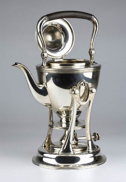 Servizio da tè e caffe in argento - 1907-1947, argentiere TIFFANY & Co.  - Asta Gioielli, orologi, argenti e penne - Associazione Nazionale - Case d'Asta italiane