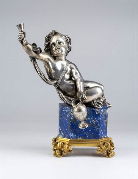 Putto in argento e lapislazzuli - inizio XX secolo  - Asta Gioielli, orologi, argenti e penne - Associazione Nazionale - Case d'Asta italiane