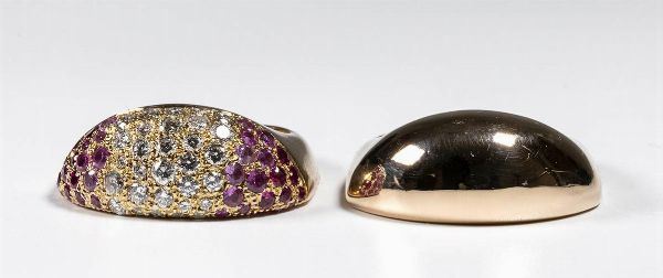 Doppio anello bacio in oro diamanti e rubini  - Asta Gioielli, orologi, argenti e penne - Associazione Nazionale - Case d'Asta italiane