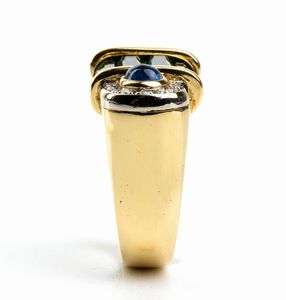 Anello in oro con tormaline, diamanti e zaffiro  - Asta Gioielli, orologi, argenti e penne - Associazione Nazionale - Case d'Asta italiane