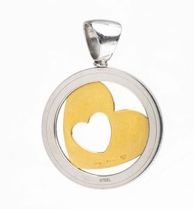 BUGARI: pendente tondo-cuore in oro e acciaio  - Asta Gioielli, orologi, argenti e penne - Associazione Nazionale - Case d'Asta italiane