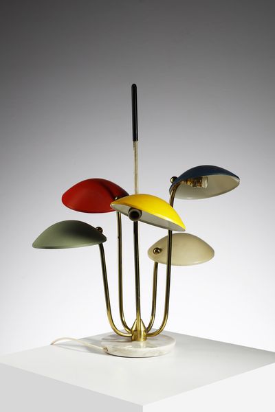 SARFATTI GINO (1912 - 1985) : nello stile di. Lampada da tavolo  - Asta Asta 420 | DESIGN E ARTI DECORATIVE DEL NOVECENTO Online - Associazione Nazionale - Case d'Asta italiane