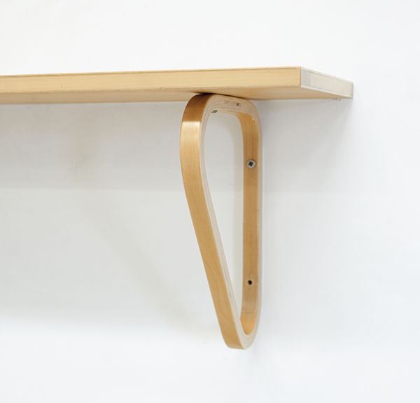 AALTO ALVAR (1898 - 1976) : Otto mensole per Artek  - Asta Asta 420 | DESIGN E ARTI DECORATIVE DEL NOVECENTO Online - Associazione Nazionale - Case d'Asta italiane