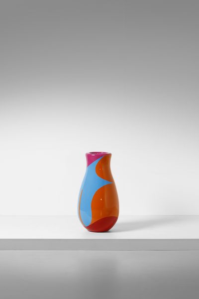 MENDINI ALESSANDRO (1931 - 2019) : Vaso Hunan VI collezione Mendinismii per Corsi  - Asta Asta 420 | DESIGN E ARTI DECORATIVE DEL NOVECENTO Online - Associazione Nazionale - Case d'Asta italiane