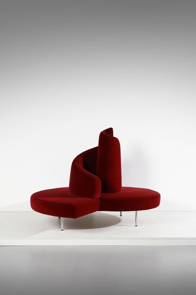 MARIO CANANZI (n. 1958) & ROBERTO SEMPRINI (n. 1959) : Divano da centro mod. Tatlin per Edra  - Asta Asta 420 | DESIGN E ARTI DECORATIVE DEL NOVECENTO Online - Associazione Nazionale - Case d'Asta italiane