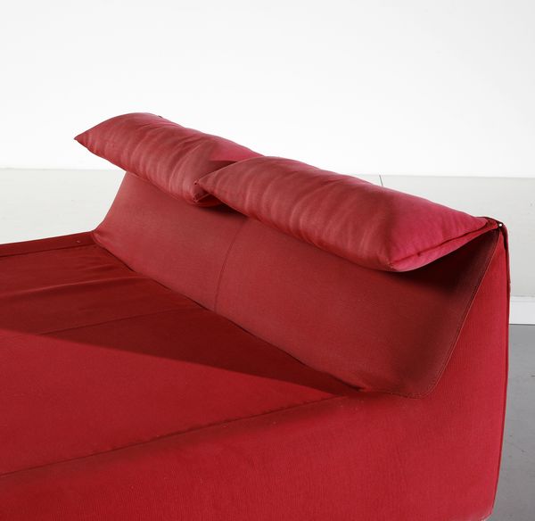 BELLINI MARIO (n. 1935) : Letto mod. Bamboletto per B&B Italia  - Asta Asta 420 | DESIGN E ARTI DECORATIVE DEL NOVECENTO Online - Associazione Nazionale - Case d'Asta italiane