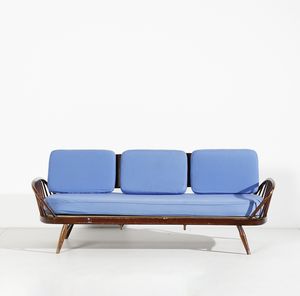 ERCOLANI LUCIAN RANDOLPH (1988 - 1976) : Divano mod. Studio Couch per Ercol  - Asta Asta 420 | DESIGN E ARTI DECORATIVE DEL NOVECENTO Online - Associazione Nazionale - Case d'Asta italiane