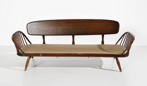 ERCOLANI LUCIAN RANDOLPH (1988 - 1976) : Divano mod. Studio Couch per Ercol  - Asta Asta 420 | DESIGN E ARTI DECORATIVE DEL NOVECENTO Online - Associazione Nazionale - Case d'Asta italiane