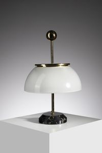 MAZZA SERGIO (n. 1931) - Lampada da tavolo mod. Alfa per Artemide