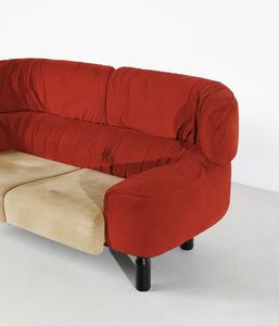 FRATTINI GIANFRANCO (1926 - 2004) : Divano a due posti mod. Bull per Cassina  - Asta Asta 420 | DESIGN E ARTI DECORATIVE DEL NOVECENTO Online - Associazione Nazionale - Case d'Asta italiane