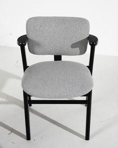 TAPIOVAARA ILMARI (1914 - 1999) : attribuito. Quattro sedie con braccioli mod. Domus  - Asta Asta 420 | DESIGN E ARTI DECORATIVE DEL NOVECENTO Online - Associazione Nazionale - Case d'Asta italiane