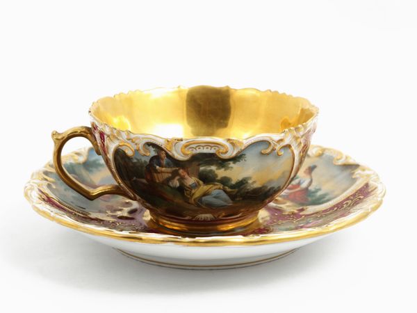 Jacob Petit : Tazza da collezione in porcellana  - Asta Una villa fiorentina. Arredi e Dipinti Antichi. Arte Contemporanea - Associazione Nazionale - Case d'Asta italiane