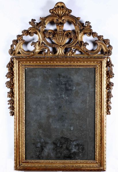 Grande specchiera in legno intagliato e dorato, XIX-XX secolo  - Asta Antiquariato Settembre - Associazione Nazionale - Case d'Asta italiane