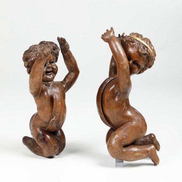 Coppia di putti. XIX-XX secolo  - Asta Scultura - Associazione Nazionale - Case d'Asta italiane