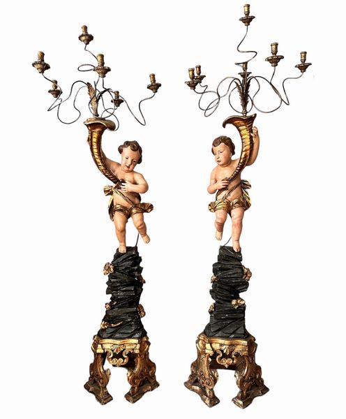 Coppia di putti Luigi XVI in legno dorato - Sicilia, XVIII secolo  - Asta Mobili e Oggetti d'Arte dal XVII all'inizio del XX Secolo - Associazione Nazionale - Case d'Asta italiane