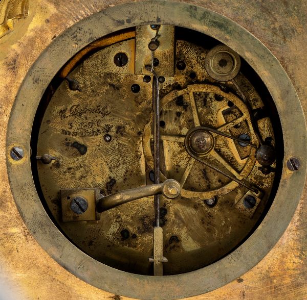 Orologio da appoggio in bronzo - Francia, Parigi XIX secolo, firmato CONSTANTINE LOUISE DETOUCHE (1810-1899)  - Asta Mobili e Oggetti d'Arte dal XVII all'inizio del XX Secolo - Associazione Nazionale - Case d'Asta italiane