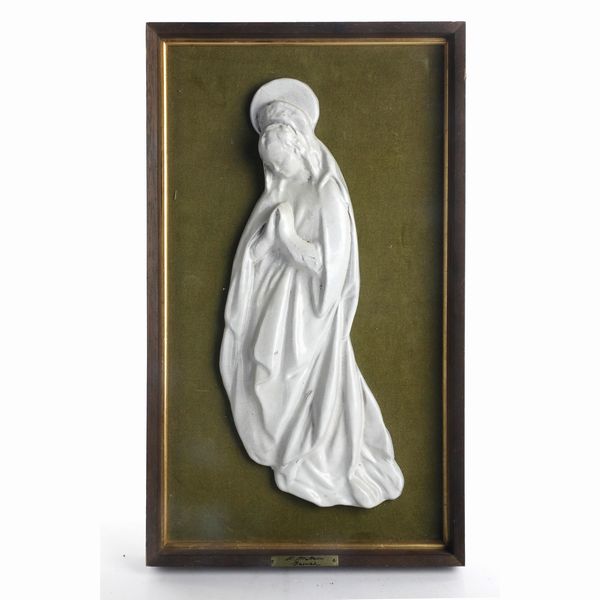 DOMENICO MATTEUCCI : Madonna in ceramica, scultura in forma  - Asta Smart Auction: Arredi, Dipinti, Sculture e altro a prezzi vantaggiosi - Associazione Nazionale - Case d'Asta italiane