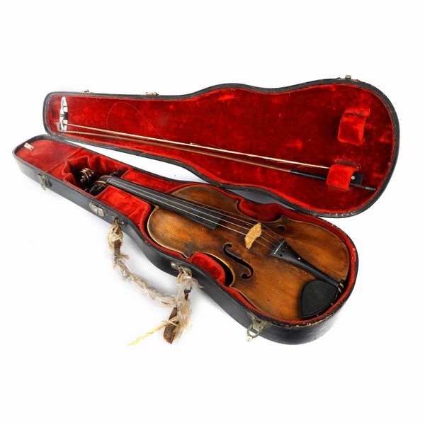 Violino con arco entro custodia  - Asta Smart Auction: Arredi, Dipinti, Sculture e altro a prezzi vantaggiosi - Associazione Nazionale - Case d'Asta italiane