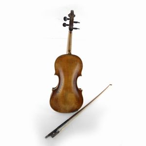 Violino con arco entro custodia  - Asta Smart Auction: Arredi, Dipinti, Sculture e altro a prezzi vantaggiosi - Associazione Nazionale - Case d'Asta italiane