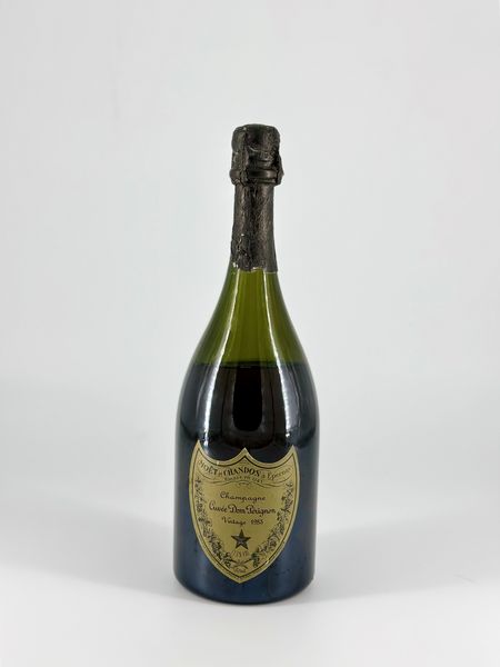 Moët & Chandon, Dom Pérignon Brut Vintage  - Asta Vini e Distillati. D'Annata, Pregiati e da Collezione - Associazione Nazionale - Case d'Asta italiane