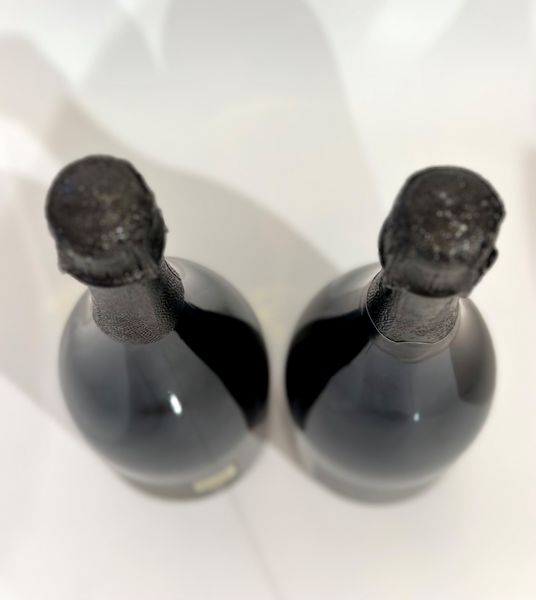 Moët & Chandon, Dom Pérignon Side by Side Oenotheque & Vintage Set 1996  - Asta Vini e Distillati. D'Annata, Pregiati e da Collezione - Associazione Nazionale - Case d'Asta italiane