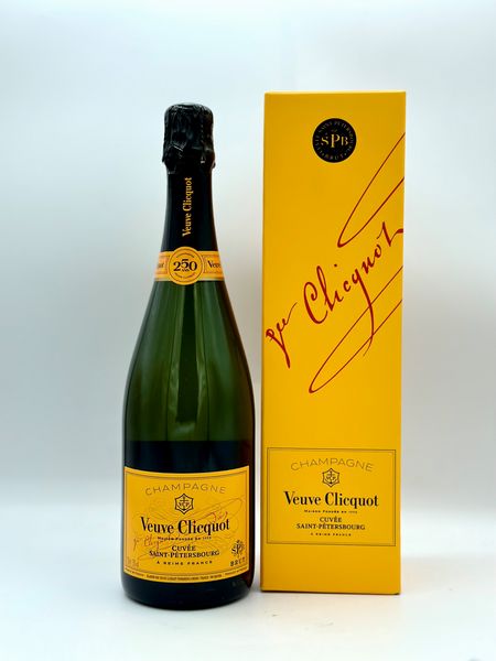 Veuve Clicquot Ponsardin Yellow Label Brut  - Asta Vini e Distillati. D'Annata, Pregiati e da Collezione - Associazione Nazionale - Case d'Asta italiane