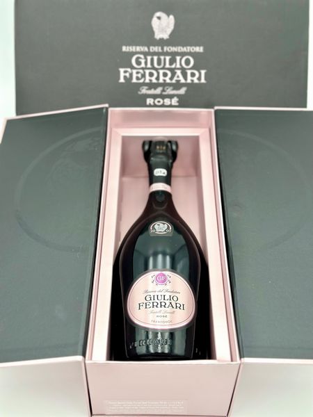 Fratelli Lunelli Ferrari, Giulio Ferrari Riserva del Fondatore Rosè Trentodoc 2007  - Asta Vini e Distillati. D'Annata, Pregiati e da Collezione - Associazione Nazionale - Case d'Asta italiane