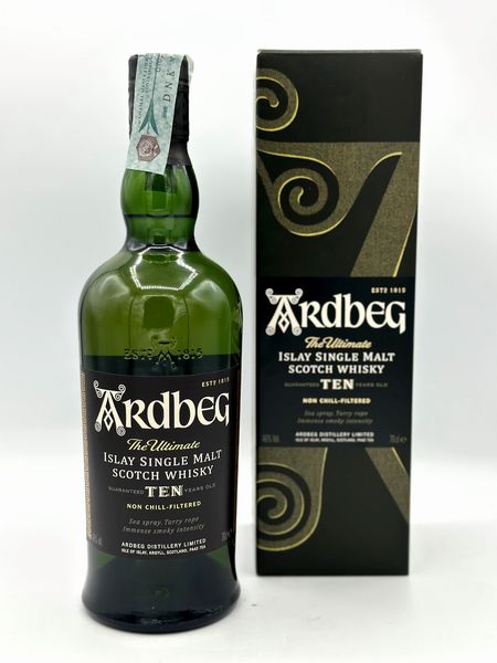 Ardbeg Ten Year Old Single Malt Scotch Whisky  - Asta Vini e Distillati. D'Annata, Pregiati e da Collezione - Associazione Nazionale - Case d'Asta italiane